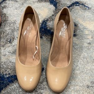 Aerosoles Nude Pumps